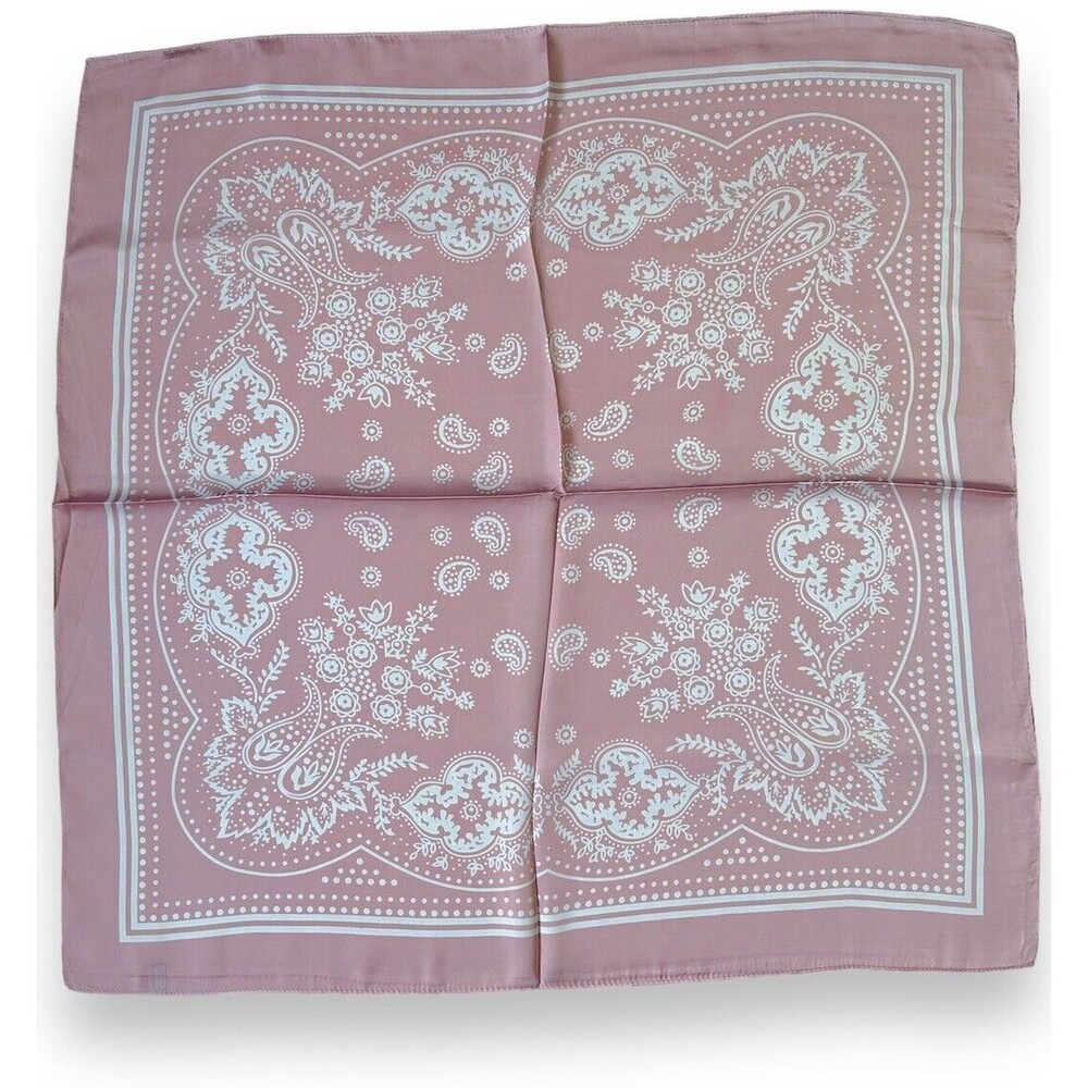 Elegant Pink Paisley Scarf